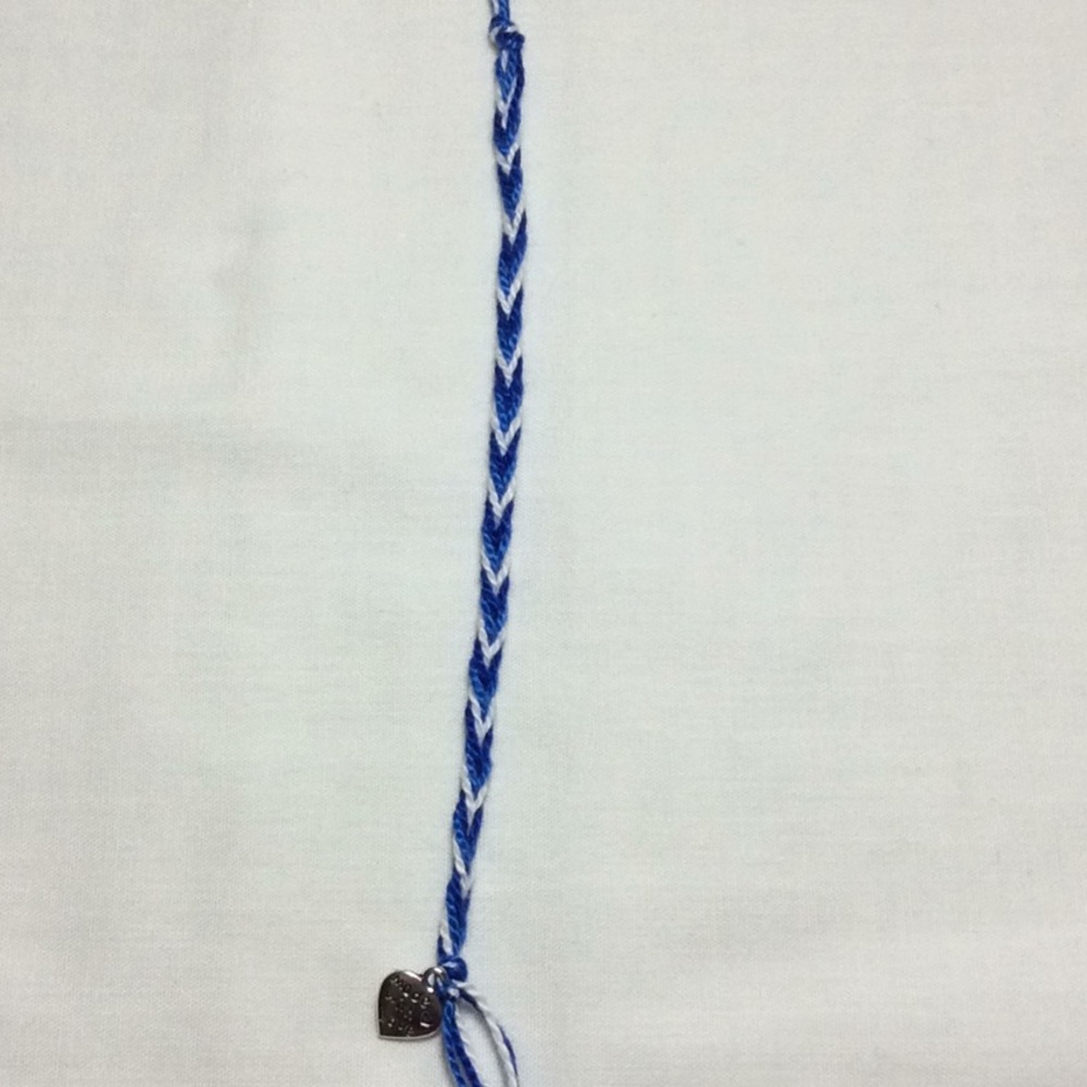 ⭐️ Homemade Up In The Clouds Bracelet ⭐️ - Picture 2 of 4
